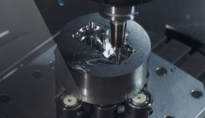 Úvahy o bežnom výstroji