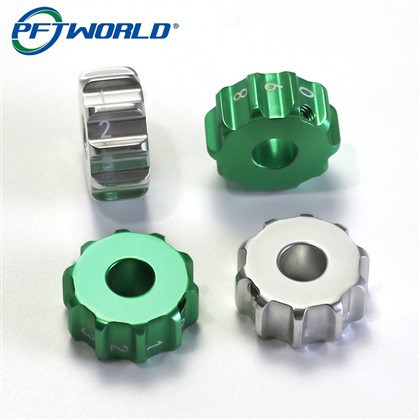 Knoflíkové CNC diely